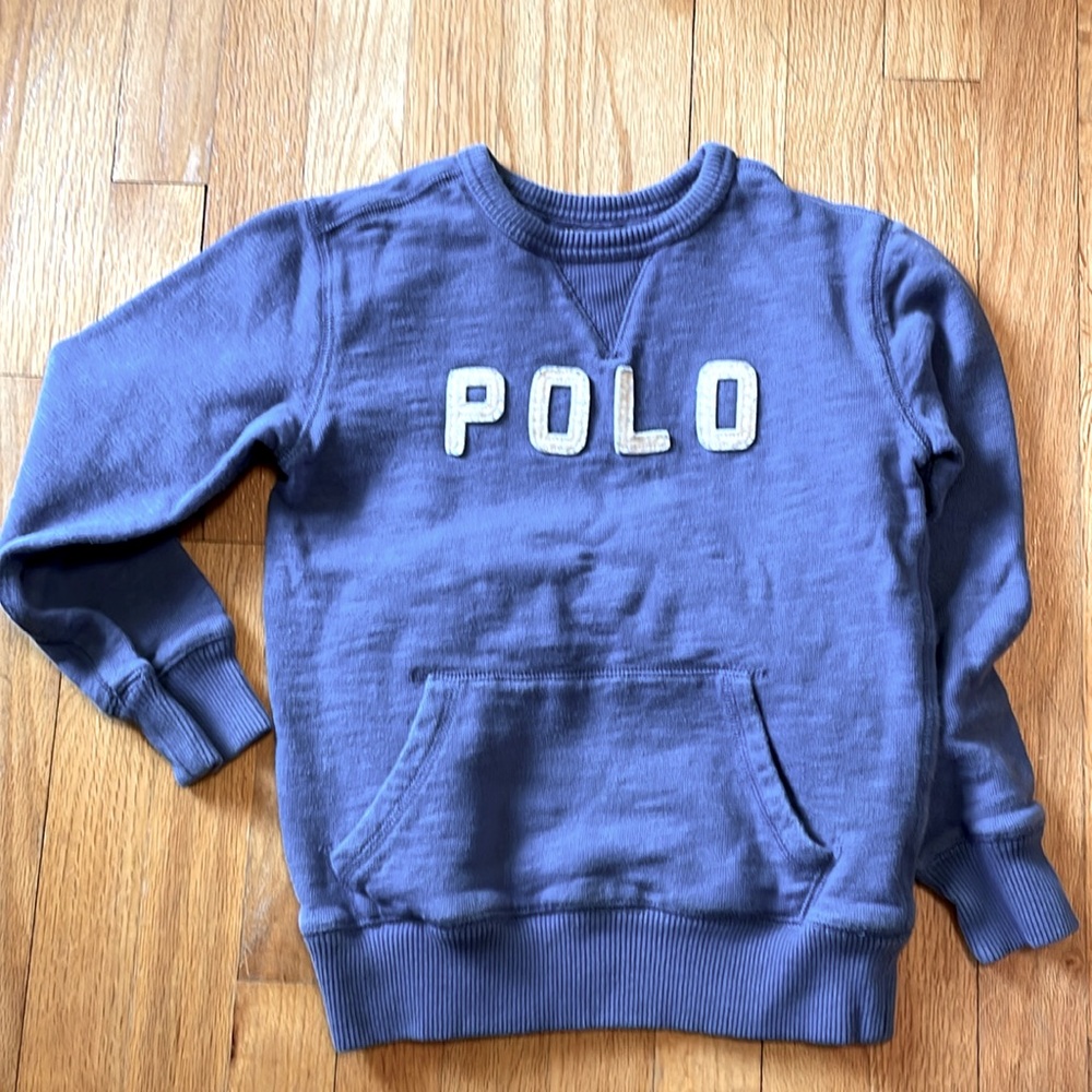 Polo Ralph Lauren Kid’s Sweatshirt – Size Small – Cozy, Classic, and Oh-So-Cool!